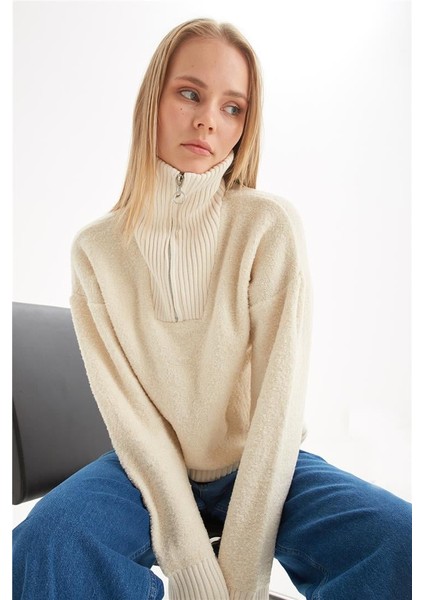 Yakası Fermuarlı Sweat Bej