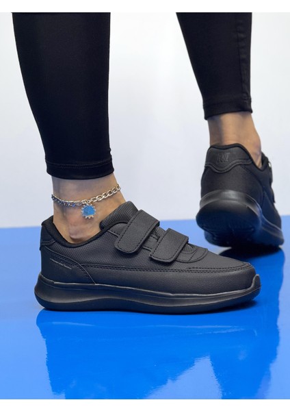 Kadın Bantlı Fuspetli Faylon Taban Spor Ayakkabı-Siyah modelleri