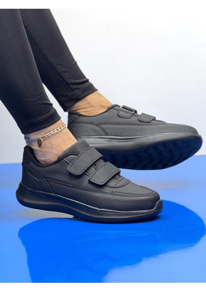 Kadın Bantlı Fuspetli Faylon Taban Spor Ayakkabı-Siyah fırsatları