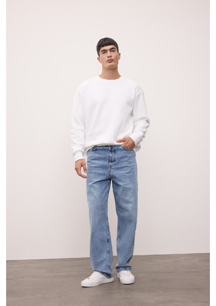 Oversize Geniş Kalıp Bisiklet Yaka Kalın Kumaş Basic Düz Sweatshirt T5139AZ24AU