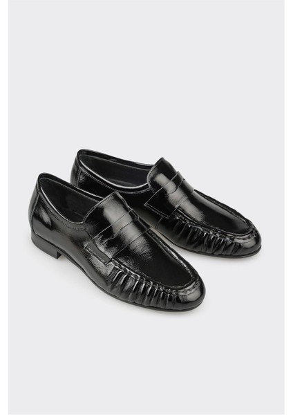 Siyah Deri Kadın Loafer Ayakkabı Kısa Topuklu Günlük Kullanım İçin fiyatları