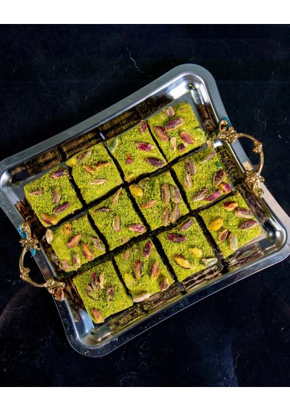 Antep Fıstıklı ve Çikolatalı Kremalı Lokum 250 G