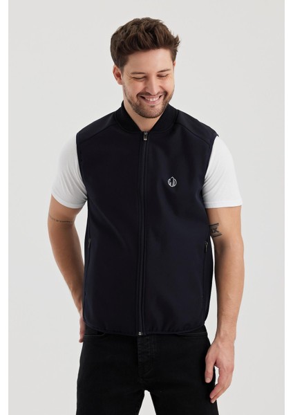 Alexandergardı Dar Kesim Içi Polar Su Itici Softshell Kumaş Yelek (UNI-YLK03)