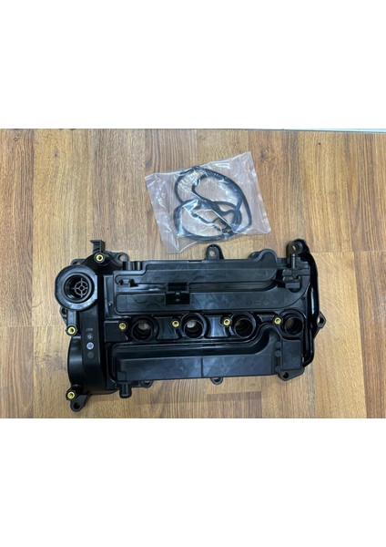 Ns Nilser Auto Parts Honda Civic Piyano Külbütör Kapak 1.5 2016-2020 12310-5AA-A01