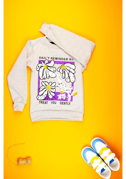 Kız Çocuk Giyim - Pamuklu, Rahat ve Şık Çiçek Baskılı Sweatshirt fiyatları