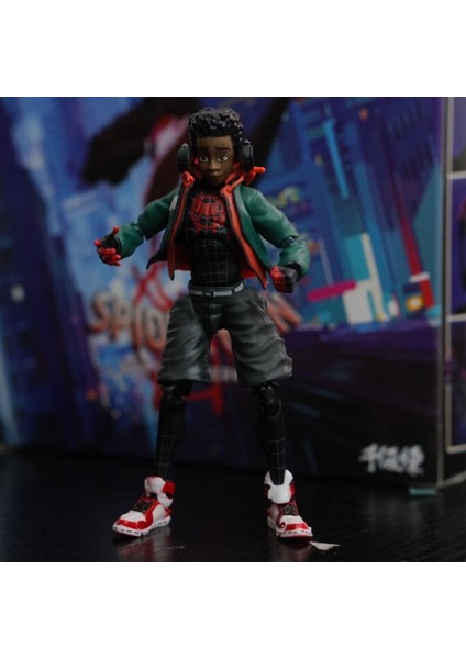 Örümcek Ayet Miles Morales Aksiyon Figürü Koleksiyonu Oyuncakları Arasında Örümcek Adam (Yurt Dışından)