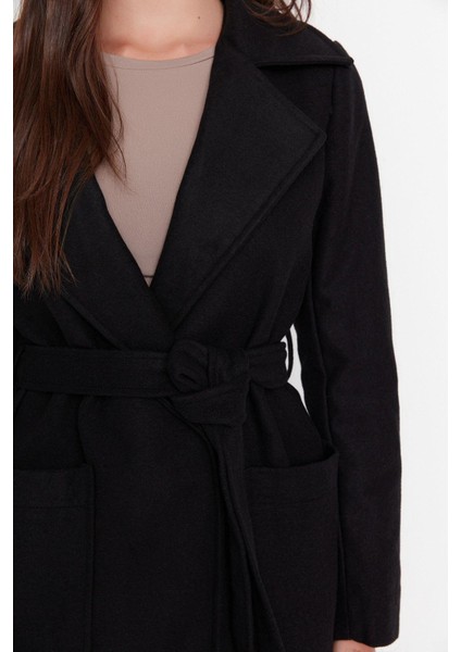 Kadın Moda Şık Fitted Ceket Yaka Midi Düz Astarlı Fitted Kuşaklı Yünlü Kaşe Kaban indirimleri