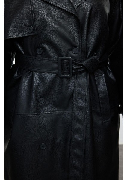 Kadın Büyük Beden Moda Şık Oversize Ceket Yaka Uzun Düz Astarlı Fit Maxi Boy Suni Deri Trençkot