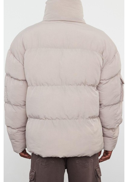 Moda Şık Relaxed Dik Yaka Standart Düz Astarlı Taslan Relaxed Fit Kışlık Şişme Mont