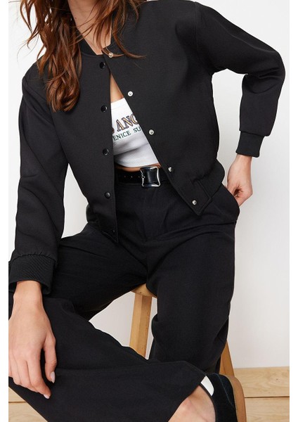 Kadın Moda Şık Bol Hakim Yaka Crop Düz Astarlı Oversize Crop Ince Bomber Mont fiyatları