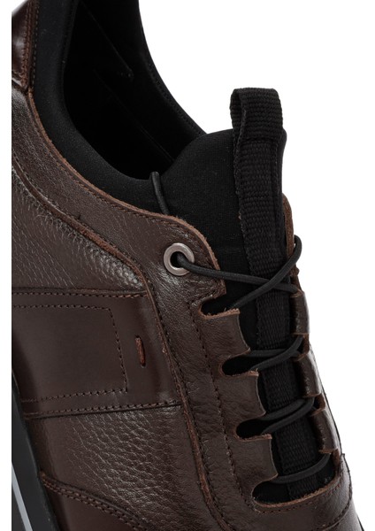 Erkek Kahverengi Bağcıklı Deri Casual Sneaker 24WFD722914