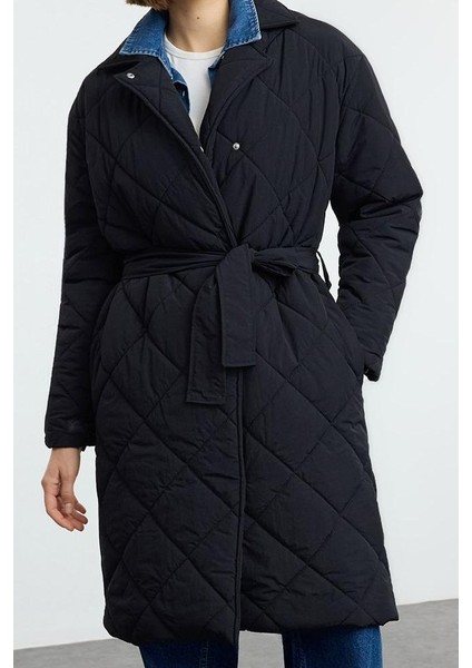 Kadın Moda Şık Bol Ceket Yaka Uzun Düz Astarlı Oversize Kuşaklı Uzun Kapitone Şişme Mont