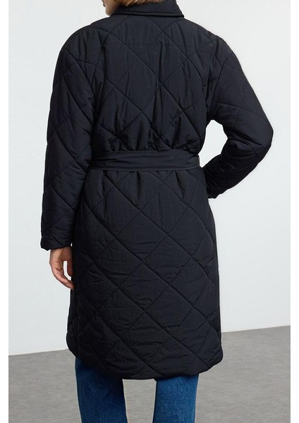 Kadın Moda Şık Bol Ceket Yaka Uzun Düz Astarlı Oversize Kuşaklı Uzun Kapitone Şişme Mont