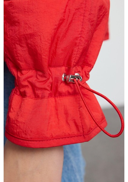 Kadın Moda Şık Oversize Dik Yaka Standart Düz Astarlı Oversize Su Itici Kapitone Şişme Mont