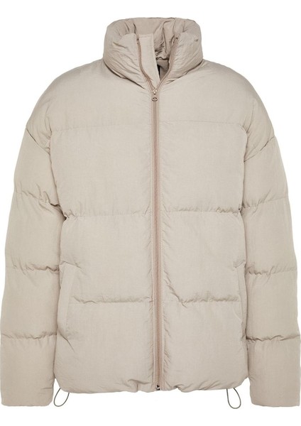 Moda Şık Bol Dik Yaka Standart Düz Astarlı Oversize Fit Dik Yaka Şişme Kışlık Mont