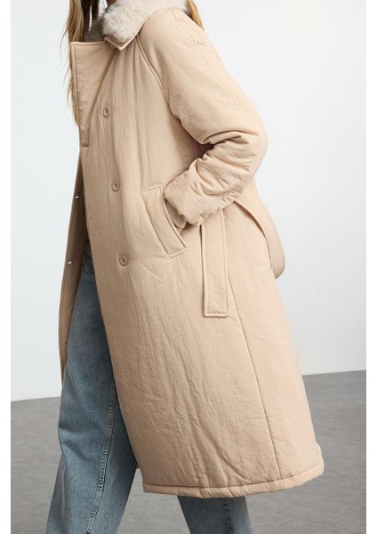 Kadın Moda Şık Regular Ceket Yaka Uzun Düz Astarlı Yakası Peluş Kemerli Su Itici Parka Şişme Mont modelleri