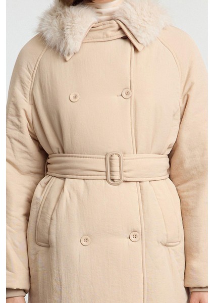 Kadın Moda Şık Regular Ceket Yaka Uzun Düz Astarlı Yakası Peluş Kemerli Su Itici Parka Şişme Mont indirimleri