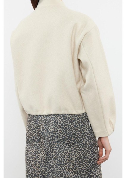 Kadın Moda Şık Oversize Hakim Yaka Standart Düz Astarlı Oversize Kaşe Bomber Ceket Mont indirimleri