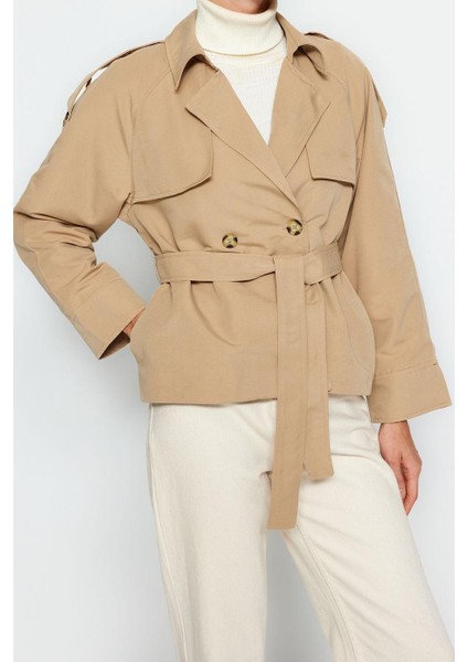 Kadın Moda Şık Oversize Ceket Yaka Standart Düz Astarlı Oversize Geniş Kesim Kemerli Trençkot fiyatları