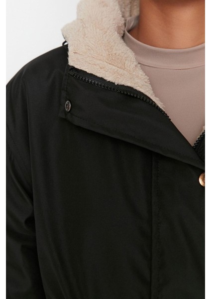 Tasarım Düz Astarlı Yaka Midi Regular Kapüşonlu Kadın Kapüşonlu Içi Kürklü Su Itici Parka Kaban fırsatları