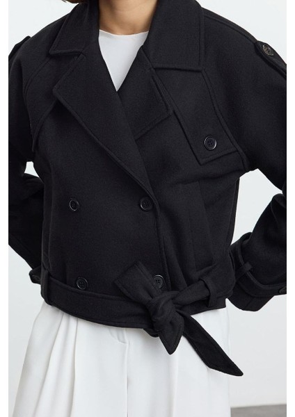 Tasarım Düz Astarlı Yaka Standart Regular Ceket Kadın Yumuşak Dokulu Mevsimlik Kısa Kaşe Kaban fiyatları