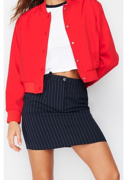 Tasarım Düz Astarlı Yaka Crop Bol Hakim Kadın Oversize Crop Ince Bomber Mont modelleri