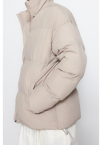 Tasarım Düz Astarlı Yaka Standart Bol Dik Unisex Oversize Fit Dik Yaka Şişme Kışlık Mont fiyatları