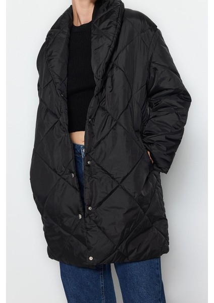 Tasarım Düz Astarlı Yaka Midi Oversize Ceket Kadın Oversize Kapitone Şişme Mont