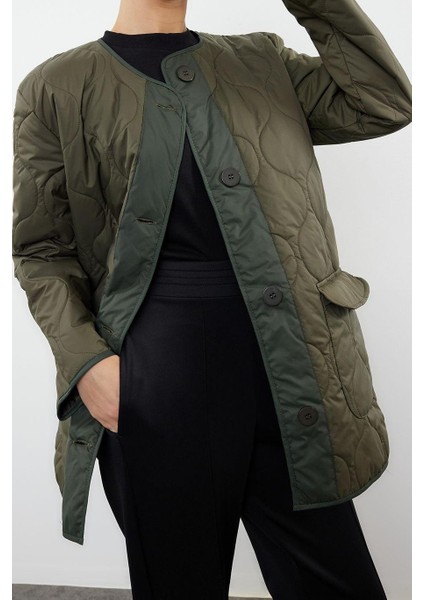 Tasarım Renkli Astarlı Yaka Midi Regular Bisiklet Kadın Oversize Su Itici Kapitone Mont modelleri