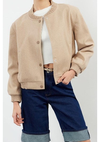 Tasarım Düz Astarlı Yaka Standart Regular Hakim Kadın Kaşe Bomber Ceket Mont modelleri