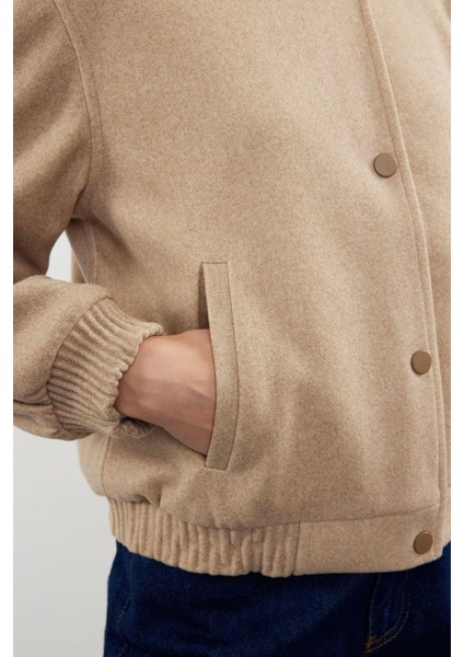 Tasarım Düz Astarlı Yaka Standart Hakim Kadın Kaşe Bomber Ceket Mont fırsatları