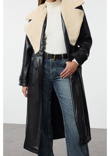 Tasarım Düz Astarlı Yaka Uzun Oversize Ceket Kadın Oversize Peluş Yaka Detaylı Suni Deri Trençkot