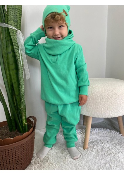 Bere Boyunluklu Takım Neon Yeşili fırsatları