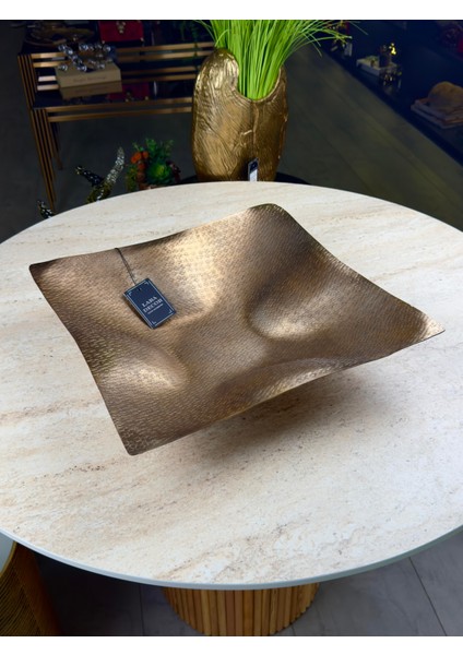 Eskitme Metal Tabak