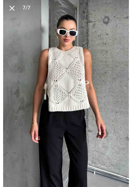 Örgü Desen Yandan Bağlamalı Süveter