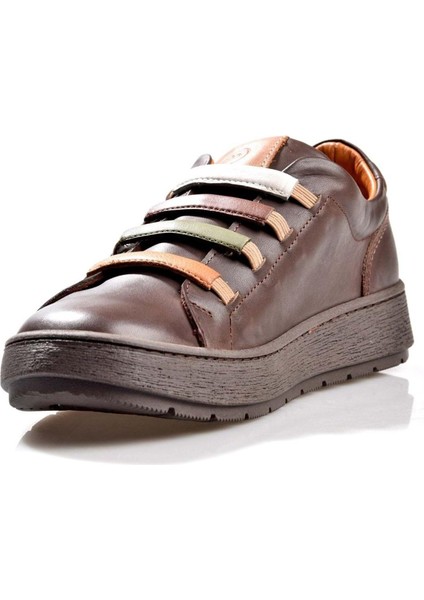 D24KA-85 Kadın Deri Günlük Ayakkabı modelleri