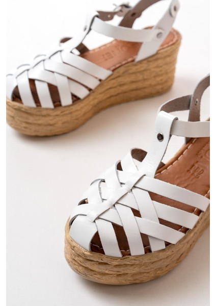 684-02 Beyaz Ortopedik Deri Dolgu Kadın Sandalet fırsatları