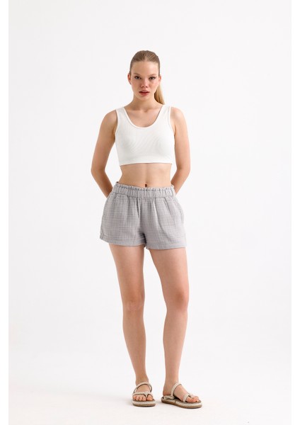 4 Kat Müslin Şort fırsatları