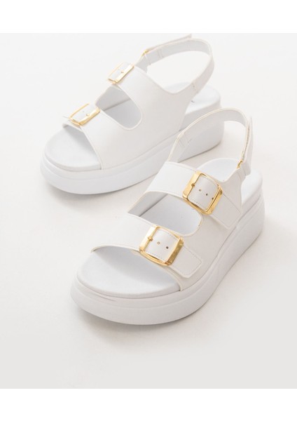 24422-1185 Beyaz Dolgu Topuk Kadın Sandalet