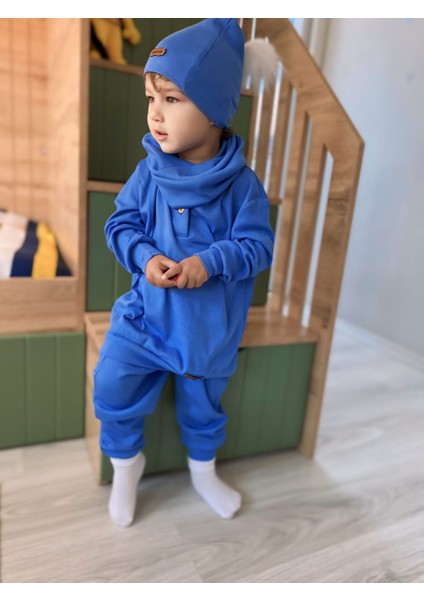 Bere Boyunluklu Takım Mavi