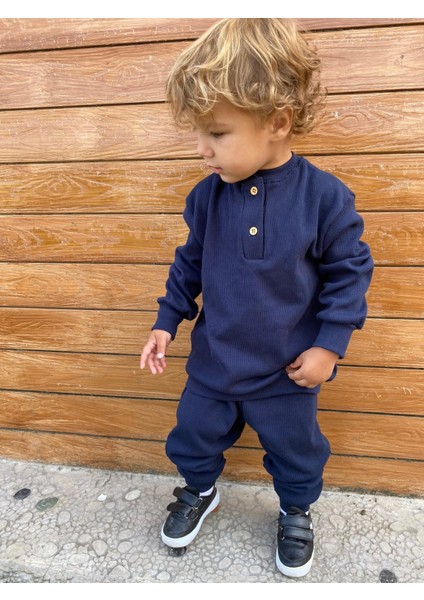 Bere Boyunluklu Takım Lacivert fiyatları