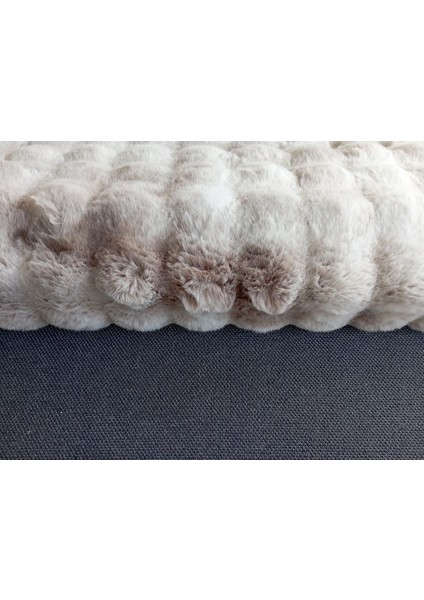 Post Peluş Halı indirimleri