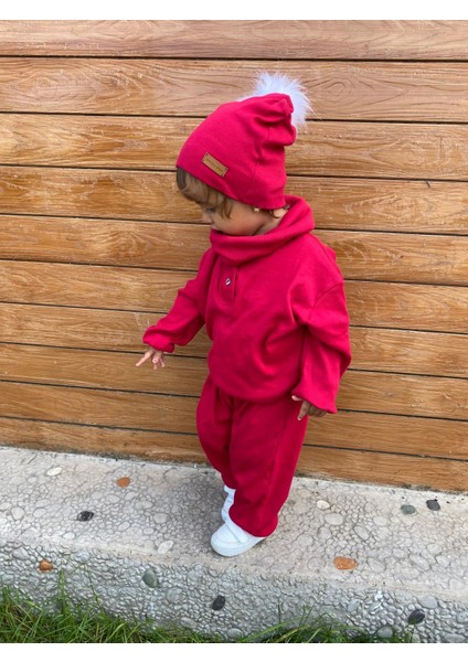 Unisex Bere Boyunluklu Takım Kırmızı