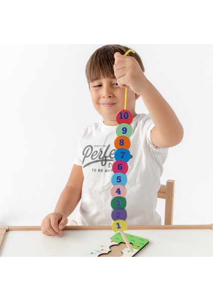 Montessori Eğitici Ahşap Tırtıl Ipe Dizme Oyunu - Renkli Sayılar