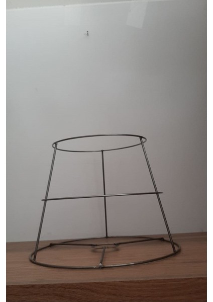 Abajur ve Avize Teli 3 Katlı Metal Iskelet 30*25*20 Yükseklik : 21 cm