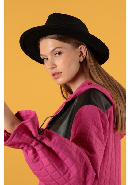 Deri Kumaş Garni Detay Jakar Kadın Trençkot-Fuşya fiyatları