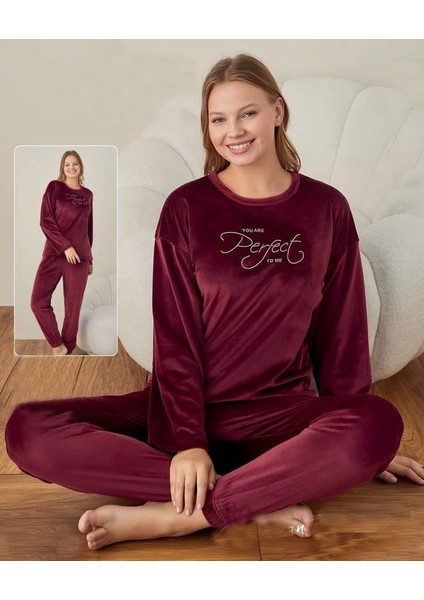 Kadın Bordo Uzul Kollu Sıfır Yakalı Düz Renk Kadife Baskılı Pijama Takımı