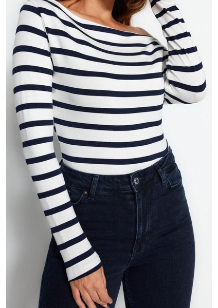 Moda Kayık Yaka Örme Slim Çizgili Desen Casual Günlük Regular Uzun Kol Bluz modelleri