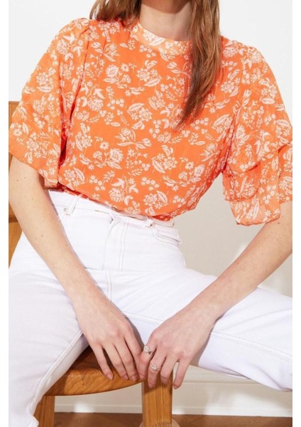 Moda Dik Yaka Dokuma Regular Çiçekli Desen Casual Günlük Regular Kısa Kol Bluz