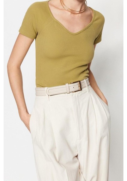 Moda Kalp Yaka Örme Fit Düz Desen Casual Günlük Regular Kısa Kol Bluz fiyatları